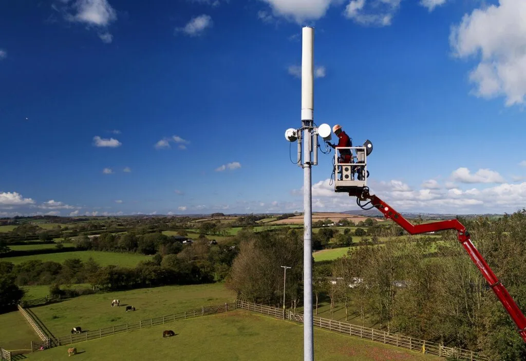 Phone mast