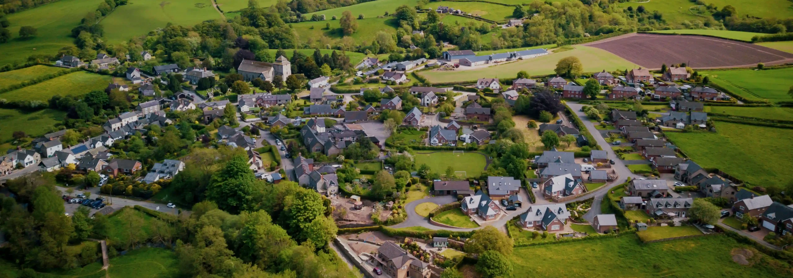 A Birdseye view ofa village in the countryside