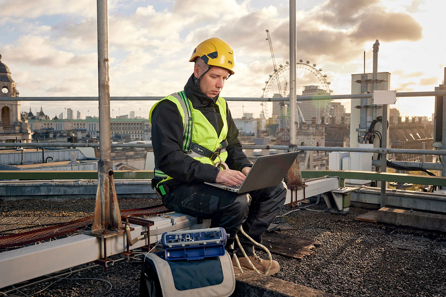 VodafoneThree engineer